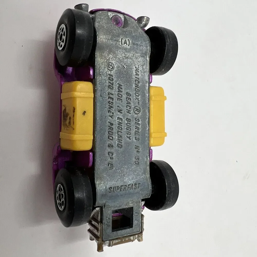 MATCHBOX No 30 BEACH BUGGY ENGLAND 1970 LESNEY‎